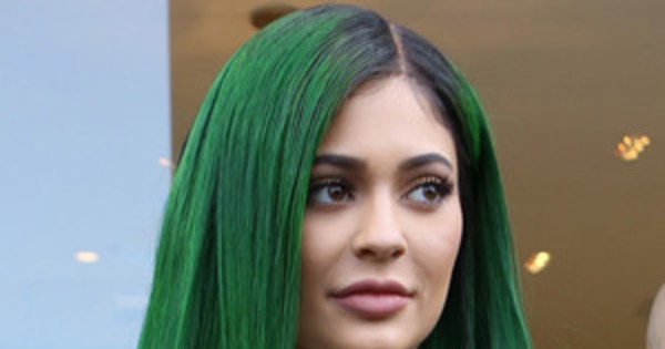Kylie Jenner Unveils Dark Green Hair For Her Lip Kit Launch Party
